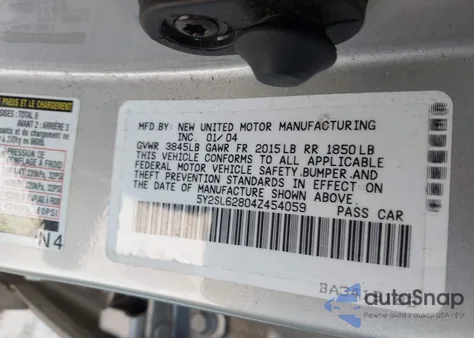 2004 Pontiac Vibe из США, поврежденный, VIN 5Y2SL62804Z454059